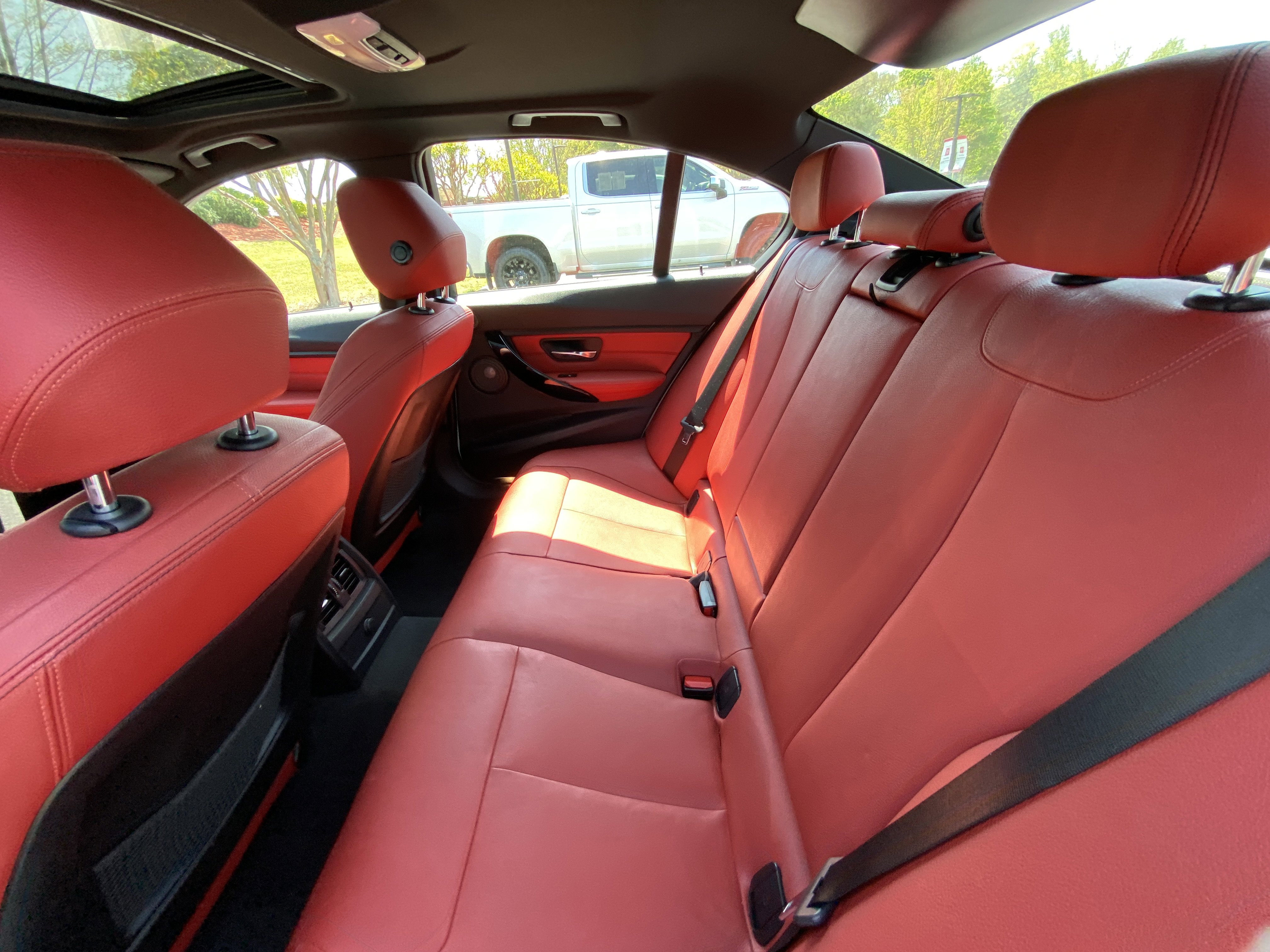 Used 2015 BMW 328i Sedan image 12