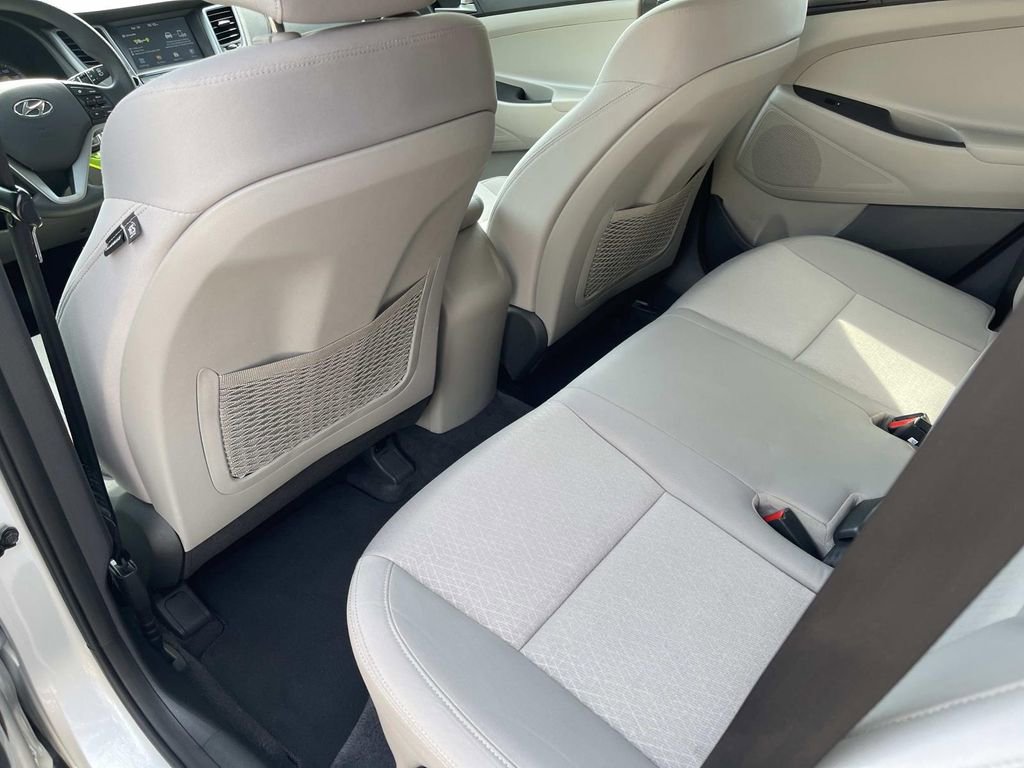 Used 2018 Hyundai Tucson SEL w/ Cargo Package FWD image 17