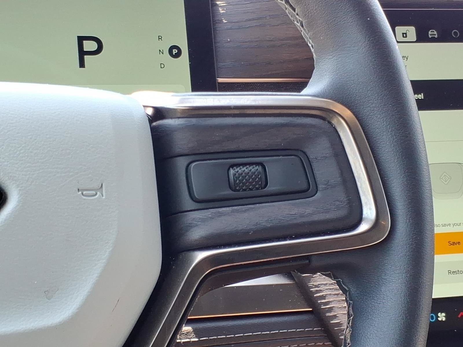 Used 2024 Rivian R1S Adventure AWD/4WD image 26