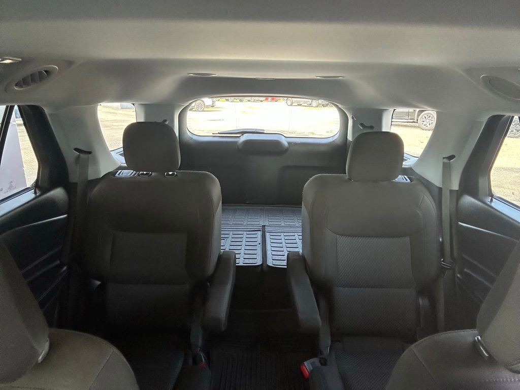 Used 2022 Ford Explorer XLT image 26