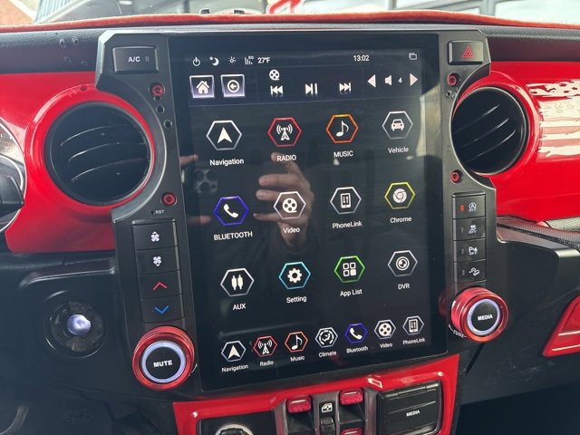 Used 2018 Jeep Wrangler Unlimited Sport S image 31