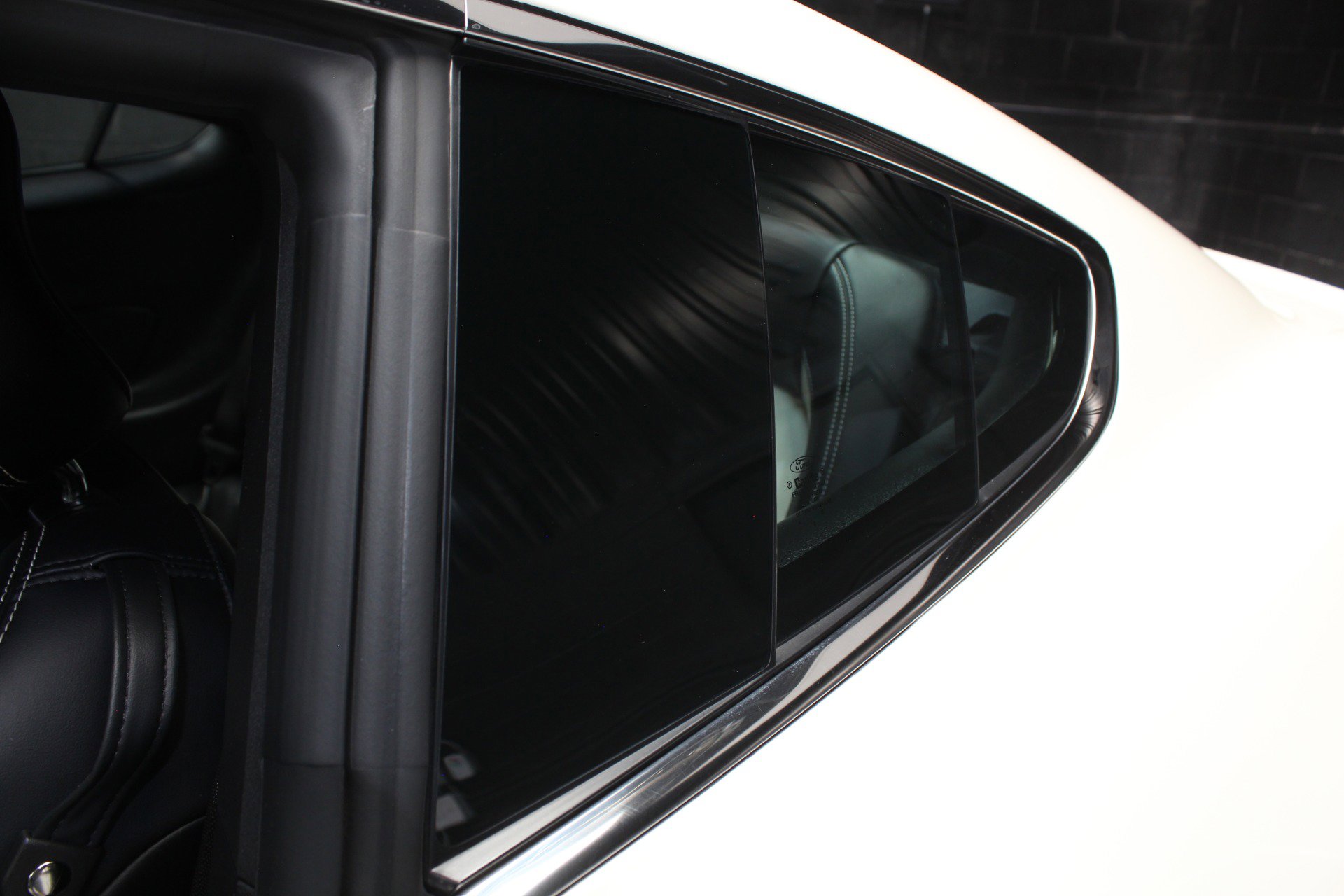Used 2015 Ford Mustang 50 Years RWD image 26