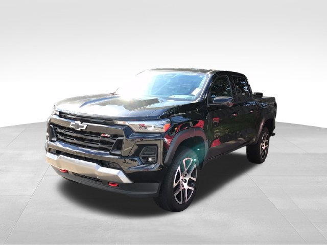 Certified 2023 Chevrolet Colorado Z71 w/ Z71 Convenience Package 2 AWD/4WD image 27