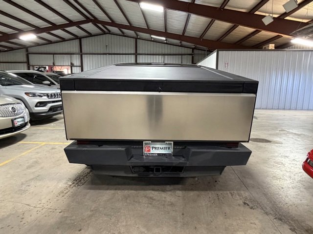 Used 2025 Tesla Cybertruck AWD Crew Cab image 8