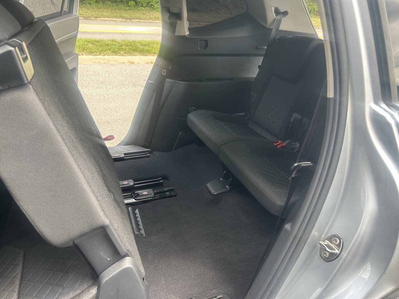 Used 2019 Volkswagen Atlas S FWD image 31