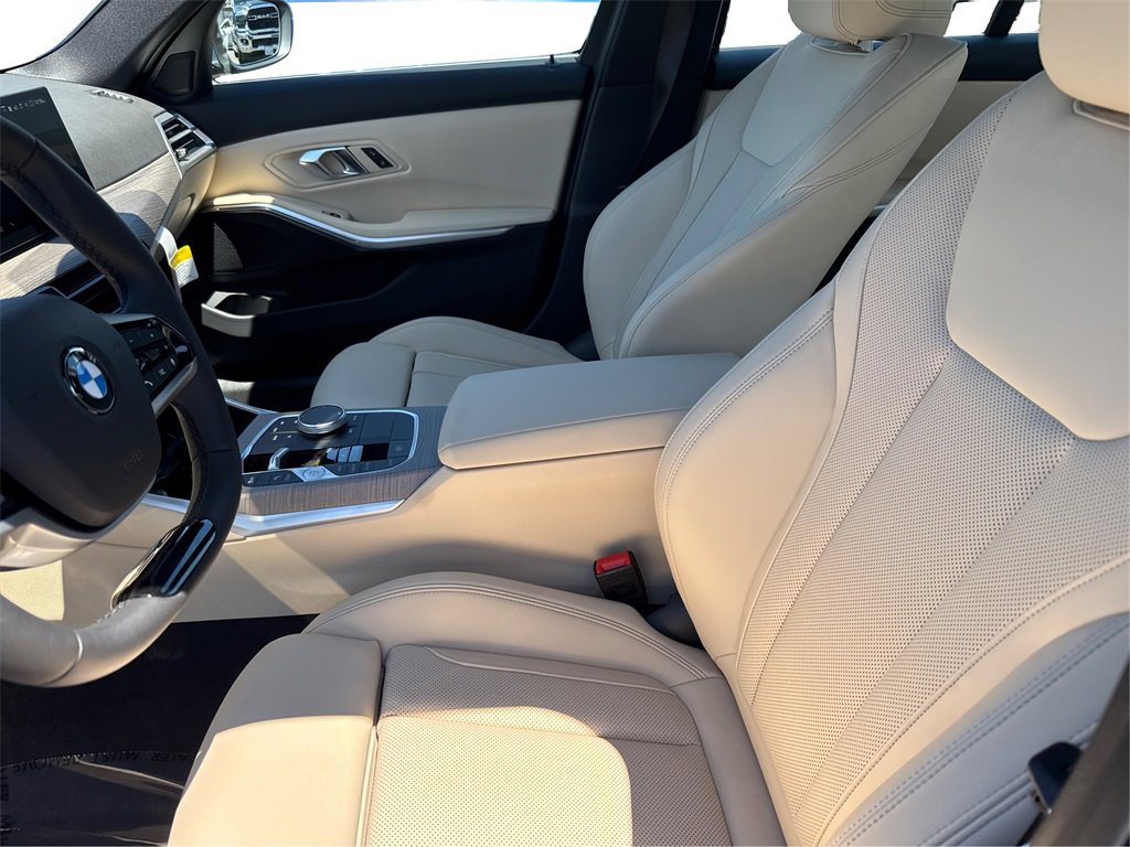New 2025 BMW 330i Sedan w/ Convenience Package image 9