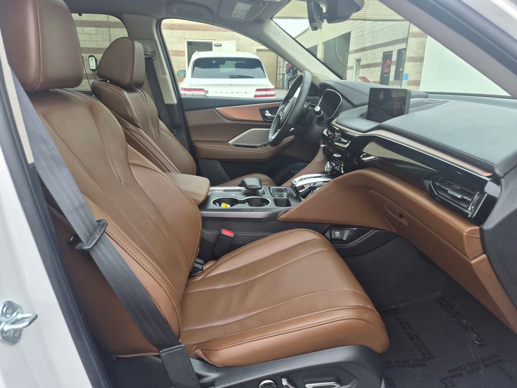 Used 2024 Acura MDX SH-AWD w/ Technology Package image 21