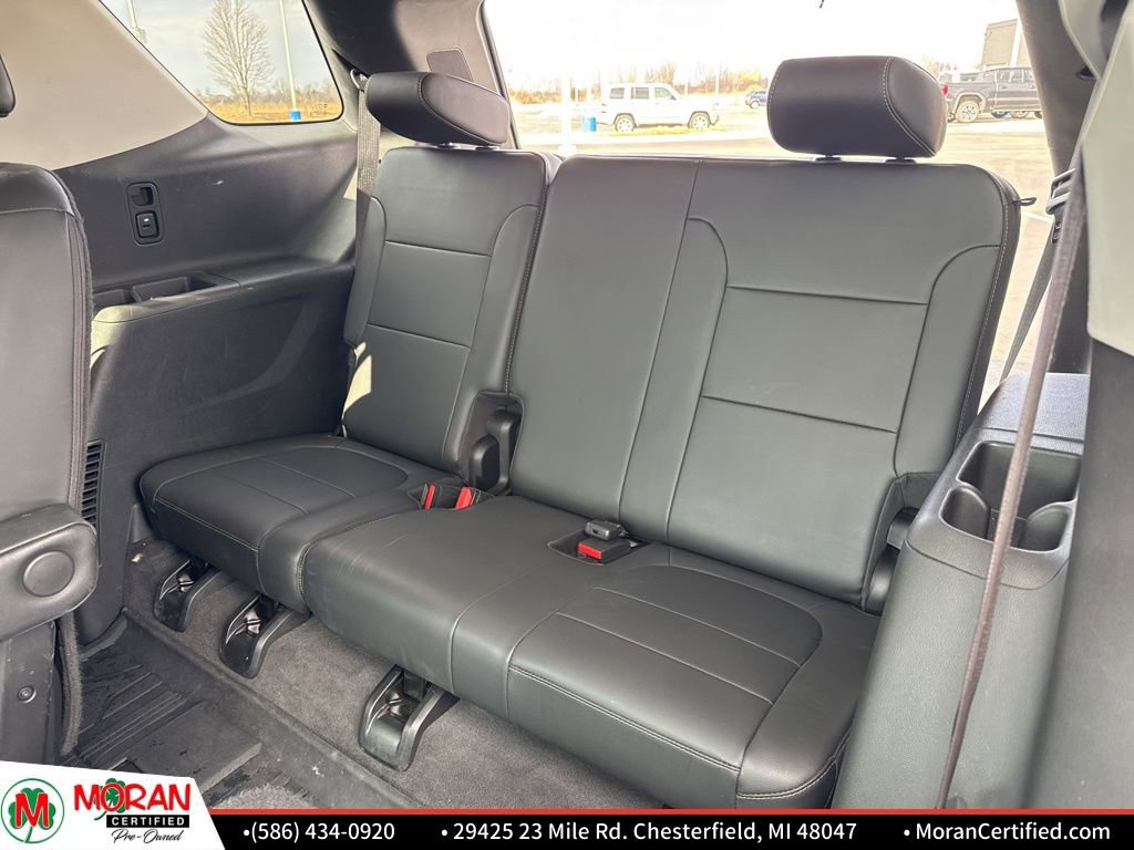 Used 2020 Chevrolet Traverse RS w/ LPO, Floor Liner Package FWD image 31