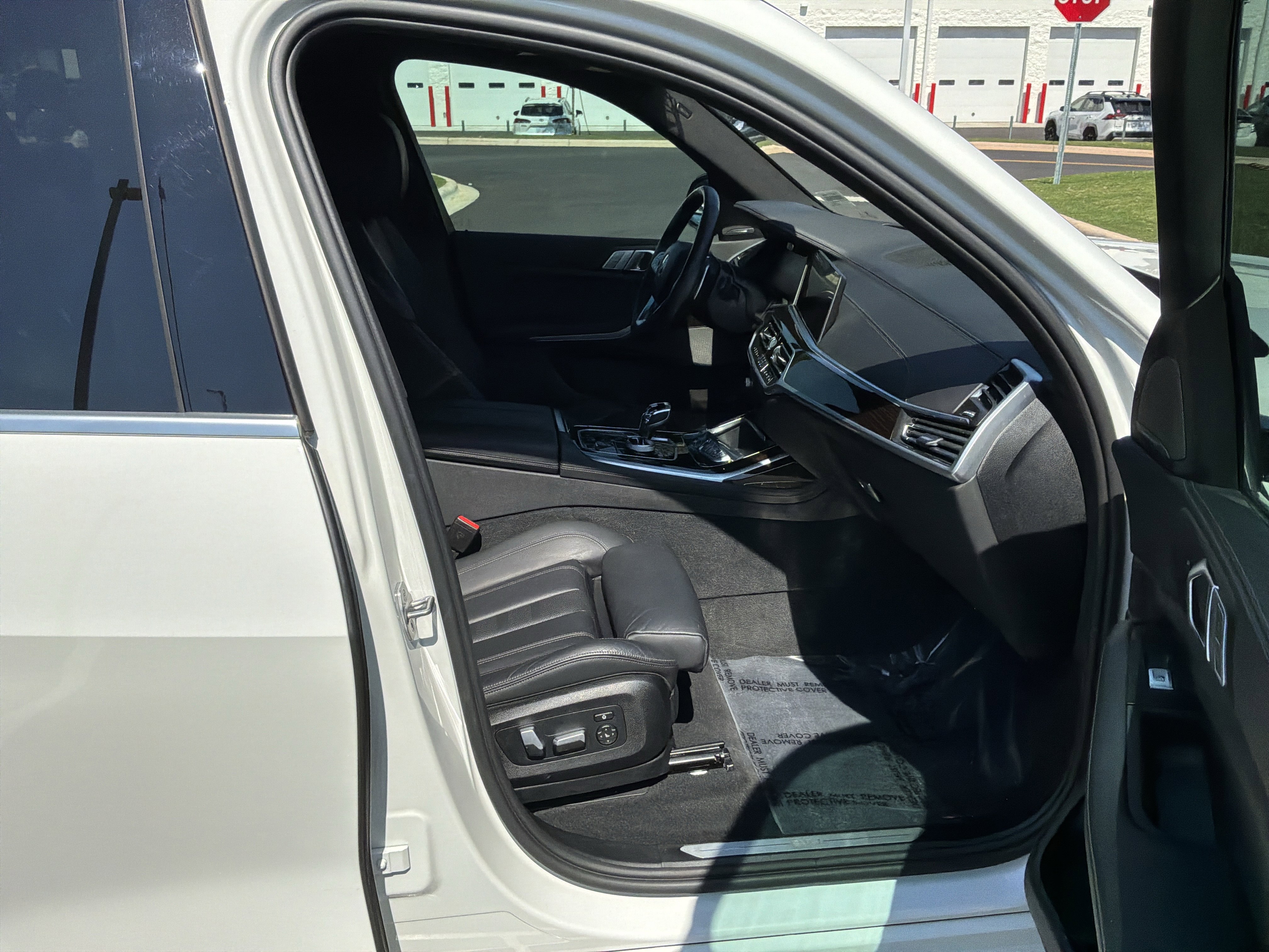 Used 2021 BMW X7 xDrive40i w/ Executive Package AWD/4WD image 33
