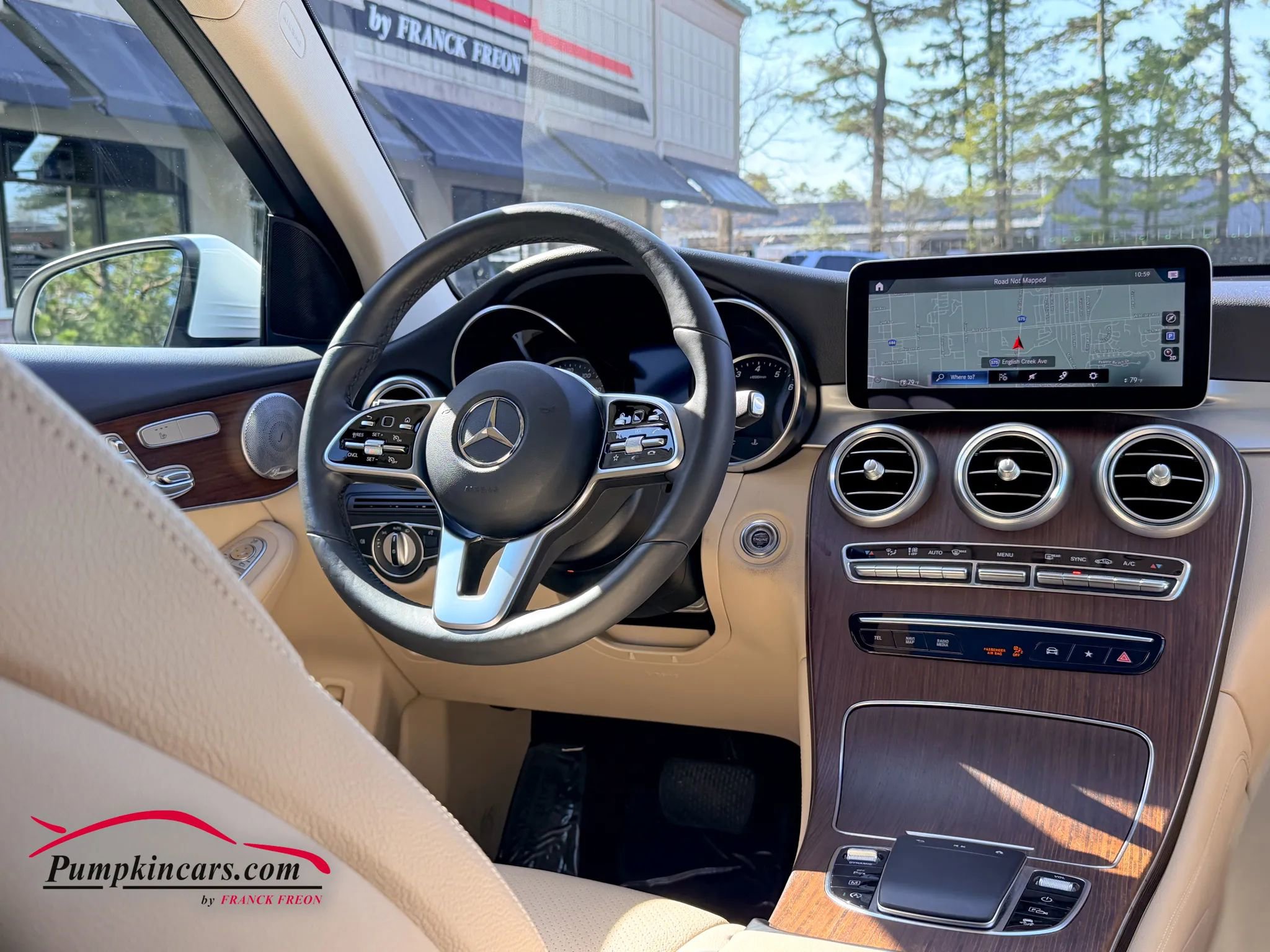 Used 2020 Mercedes-Benz GLC 300 4MATIC image 24