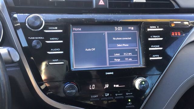 Used 2020 Toyota Camry SE image 27