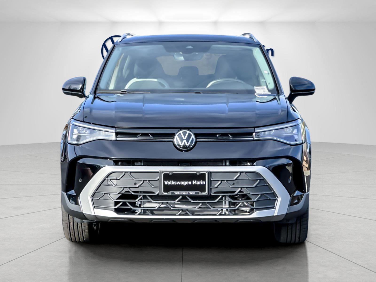 New 2026 Volkswagen Taos SE image 8