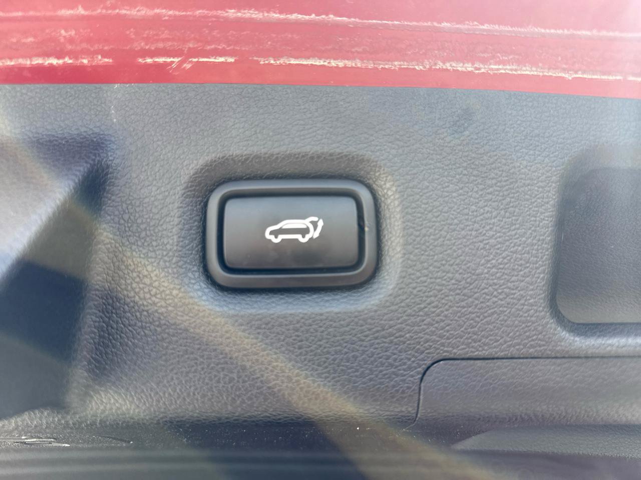 Used 2019 Hyundai Santa Fe Limited FWD image 25