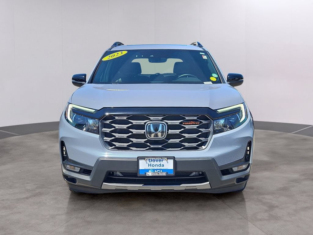 Certified 2023 Honda Passport TrailSport image 2