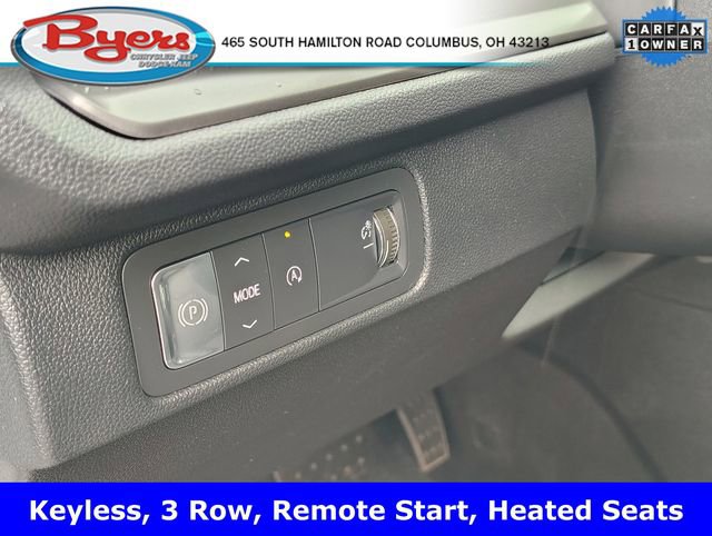 Used 2025 Chevrolet Traverse LT image 14