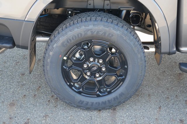 New 2025 Ford Ranger Lariat w/ FX4 Off-Road Package image 12