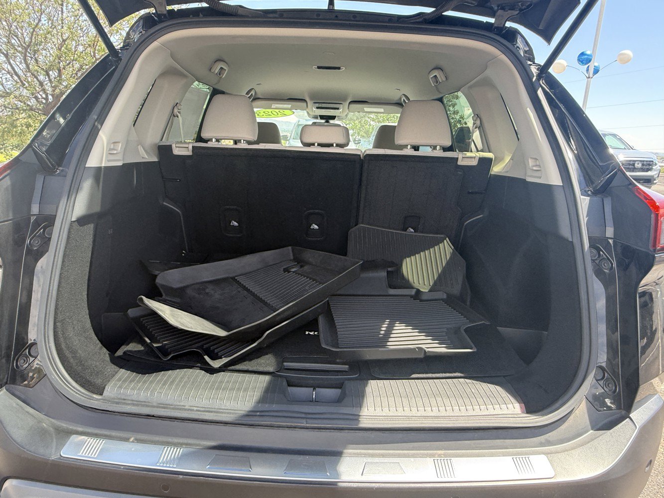 Used 2023 Nissan Rogue SV AWD/4WD image 25