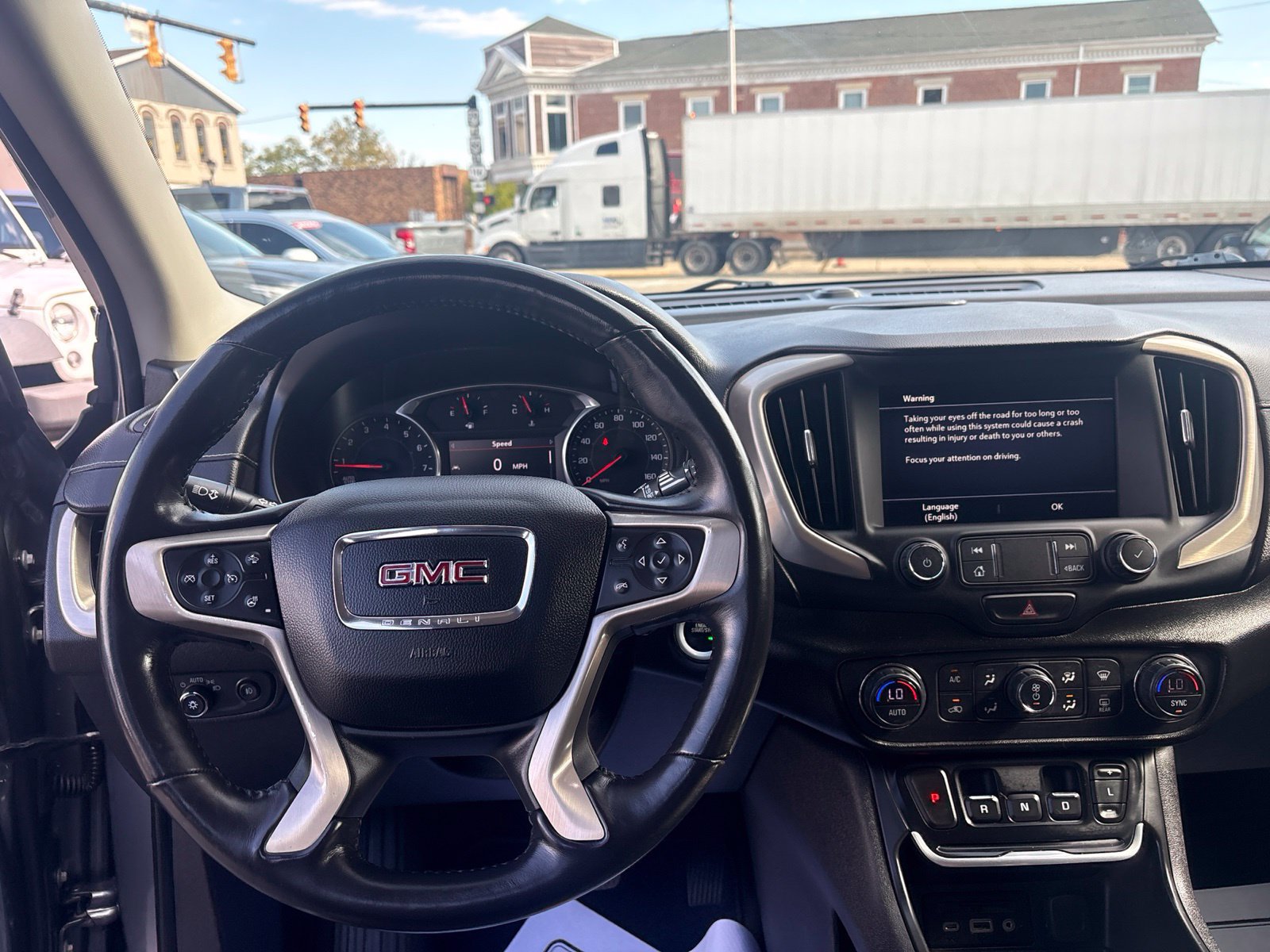 Used 2019 GMC Terrain Denali w/ Driver Alert Package II FWD image 13