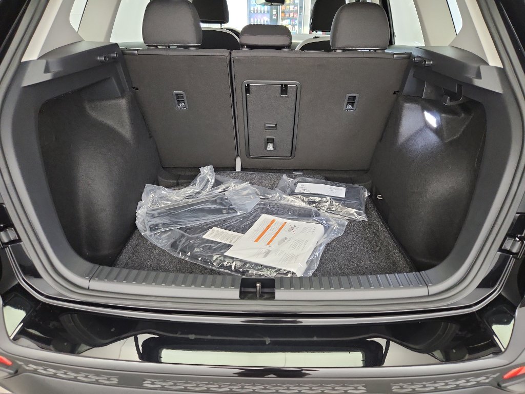 New 2026 Volkswagen Taos S image 28