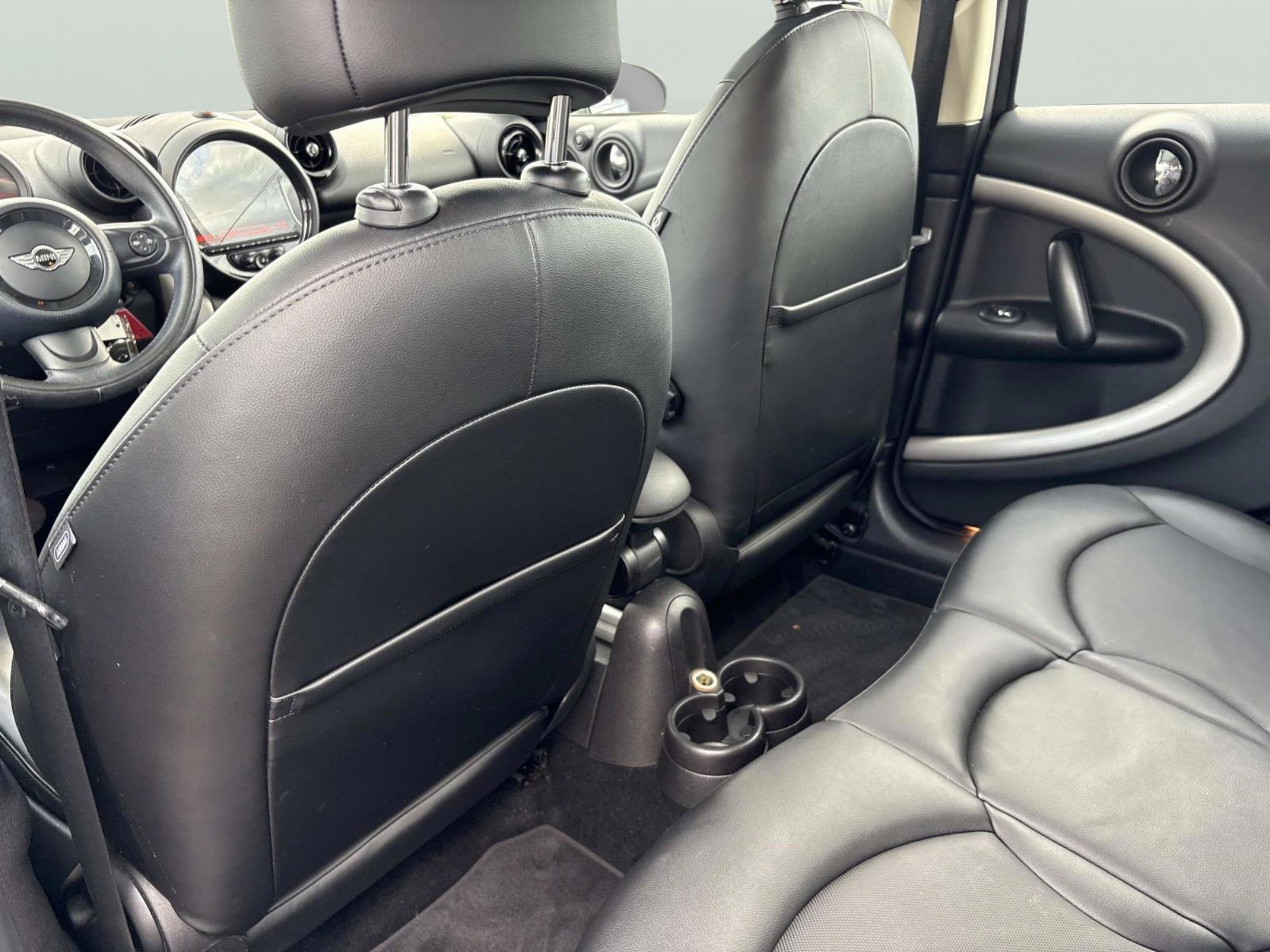 Used 2015 MINI Cooper Countryman image 18