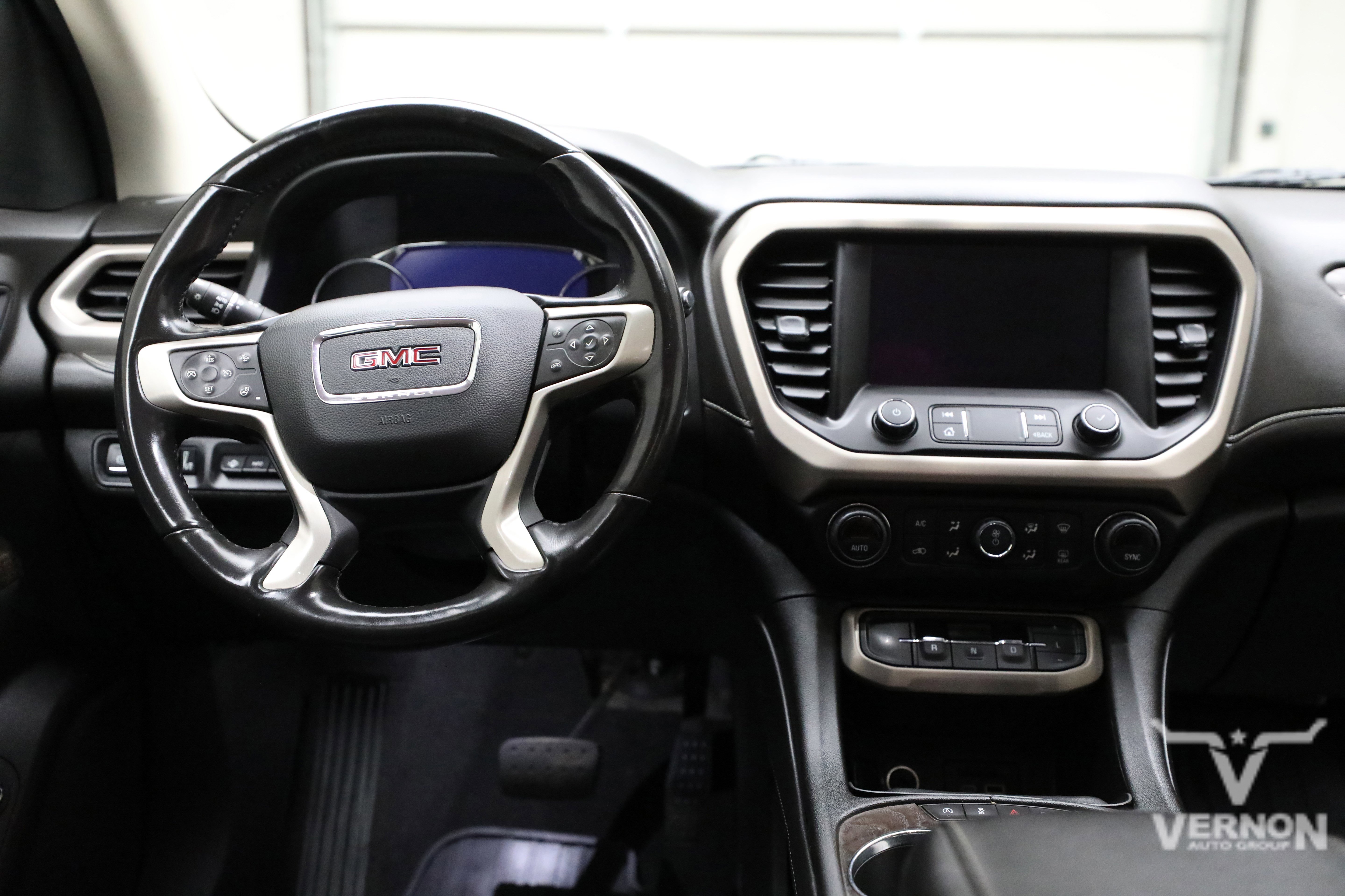 Used 2022 GMC Acadia Denali w/ Denali Ultimate Package image 20