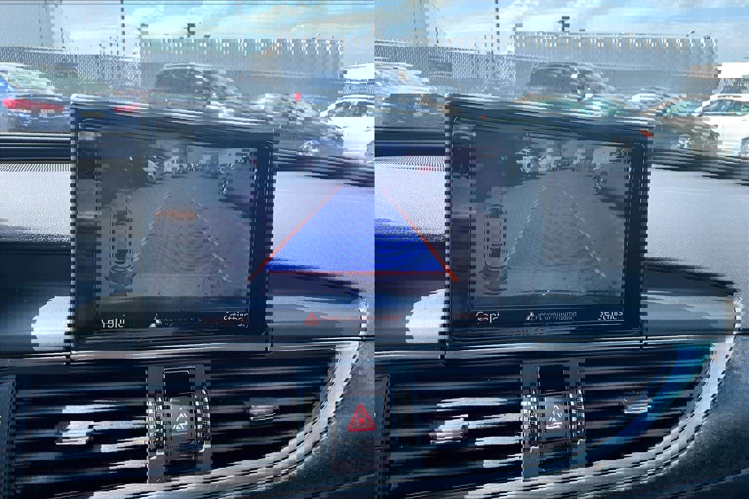 Used 2017 Audi A6 2.0T Premium Plus w/ Premium Plus Package image 17