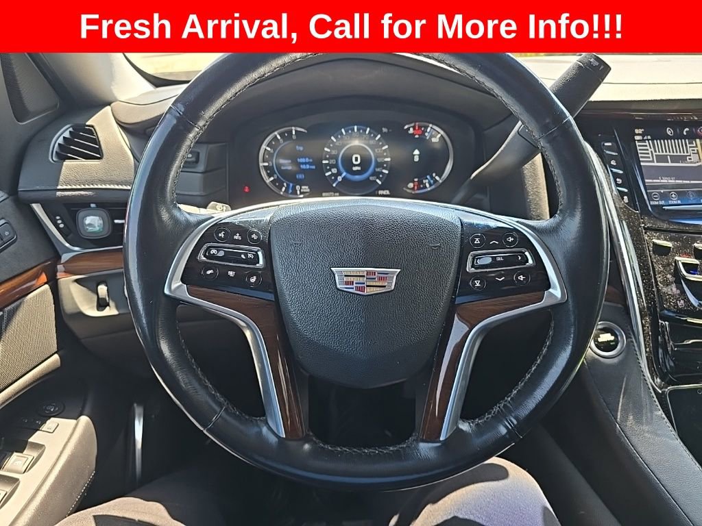 Used 2019 Cadillac Escalade Luxury AWD/4WD image 4