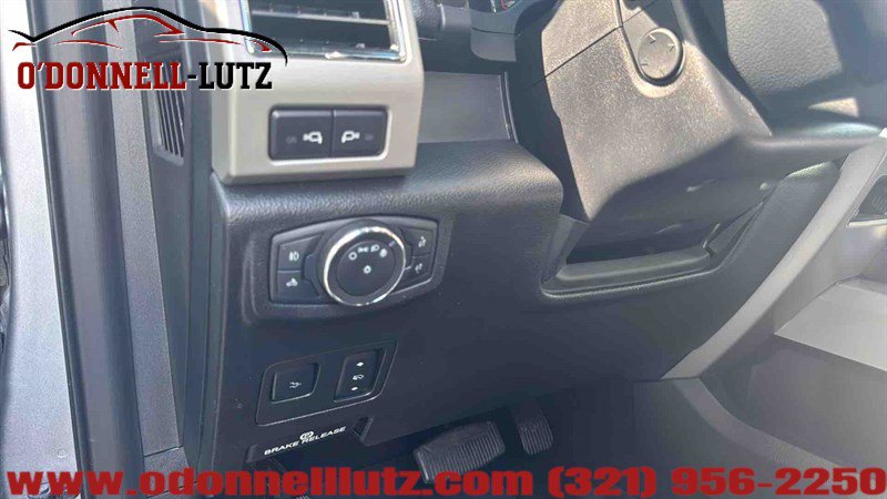 Used 2021 Ford F250 Lariat w/ Lariat Ultimate Package AWD/4WD image 16