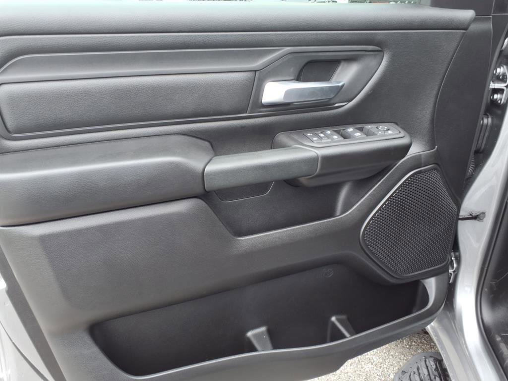 New 2026 RAM 1500 Classic Warlock image 6