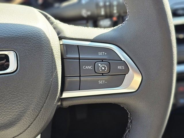 New 2026 Jeep Compass Latitude image 16