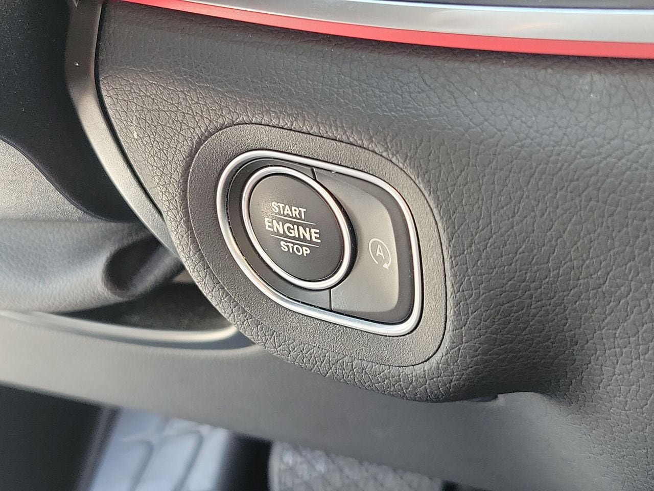 Used 2025 Mercedes-Benz GLE 350 4MATIC image 30
