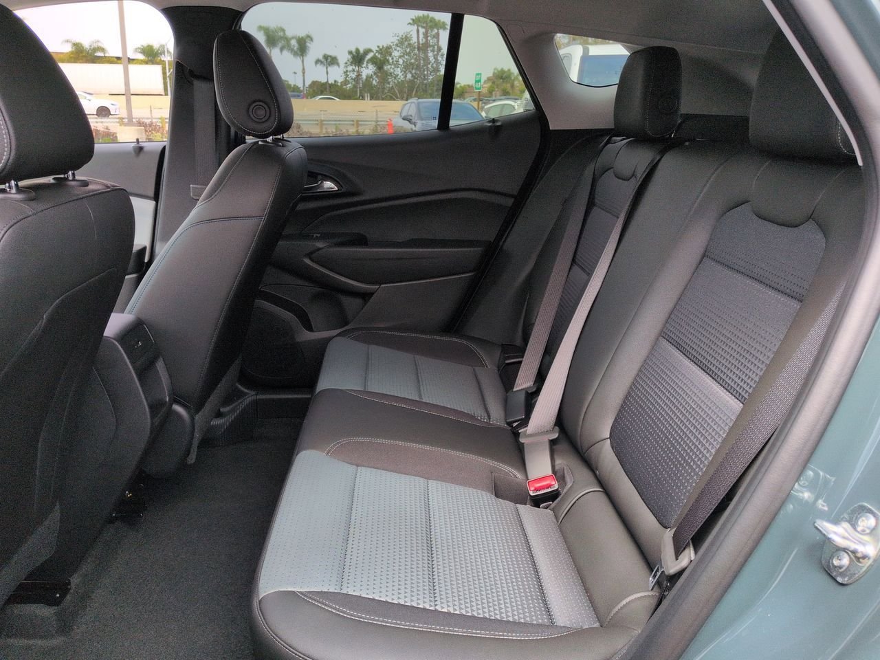 New 2026 Chevrolet Trax LT w/ Driver Confidence Package FWD image 26