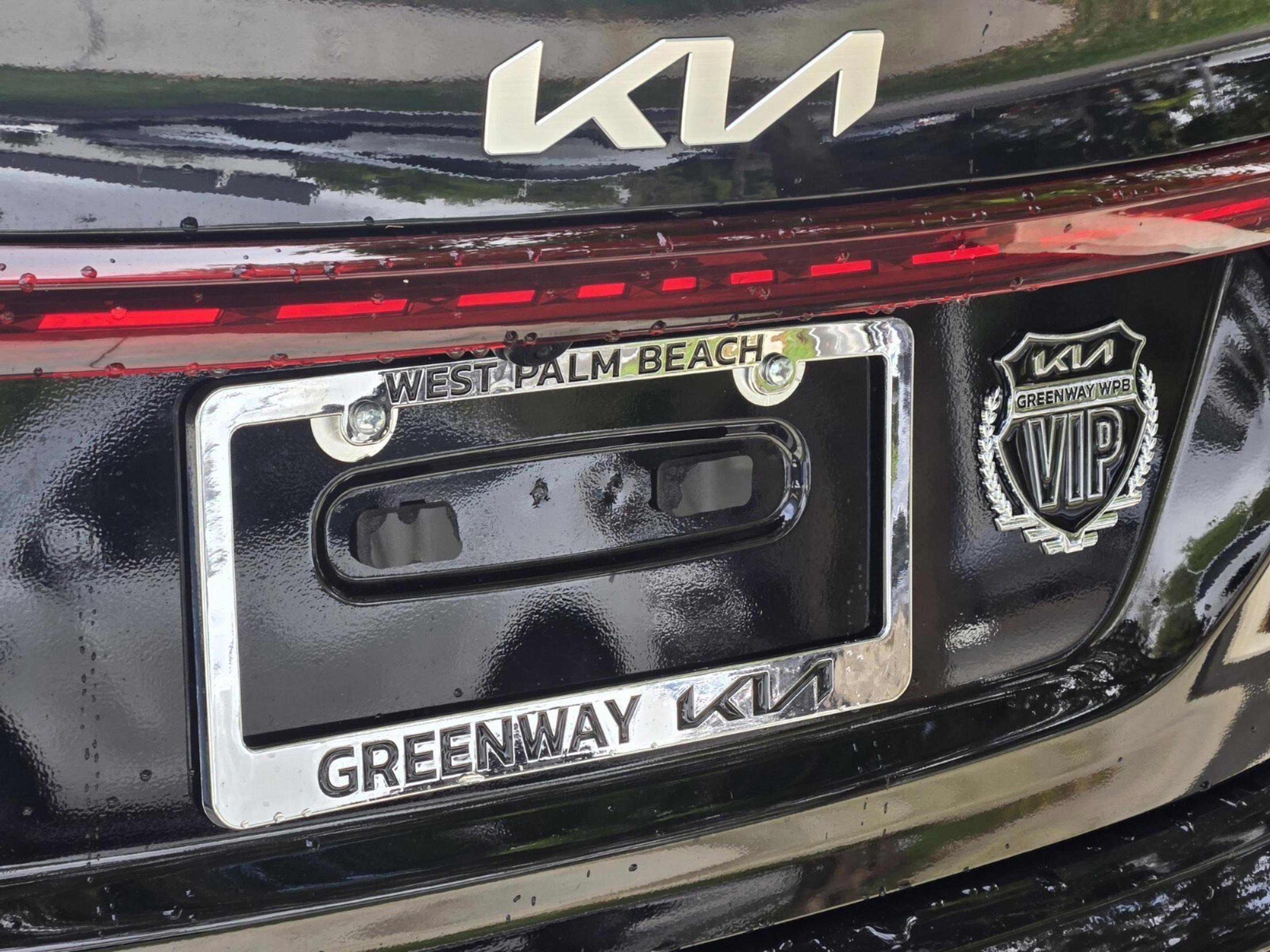 Used 2024 Kia Forte LXS w/ LXS Technology Package image 45