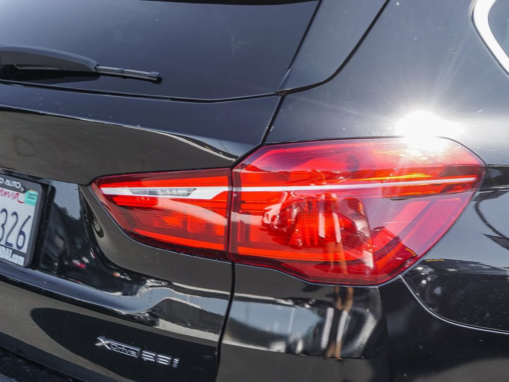 Used 2019 BMW X1 xDrive28i w/ Convenience Package AWD/4WD image 7