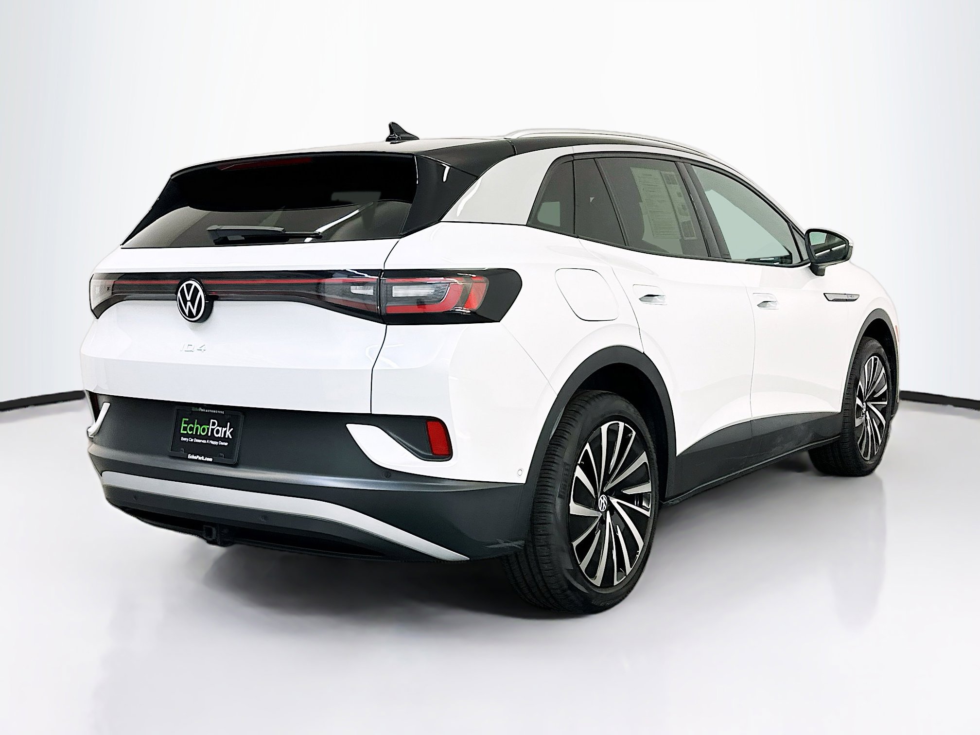Used 2023 Volkswagen ID.4 Pro S Plus AWD/4WD image 9