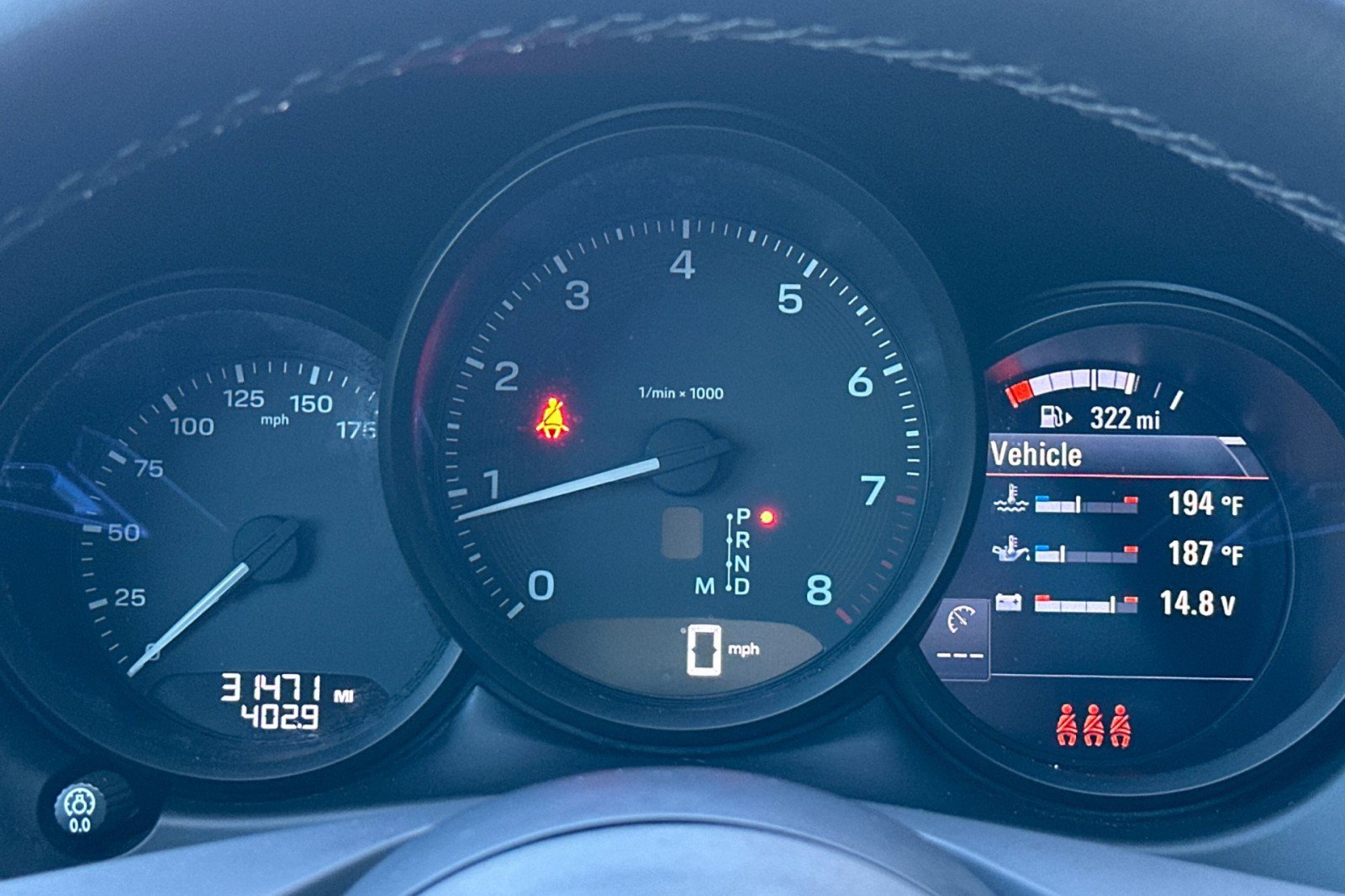 Certified 2022 Porsche Macan image 25