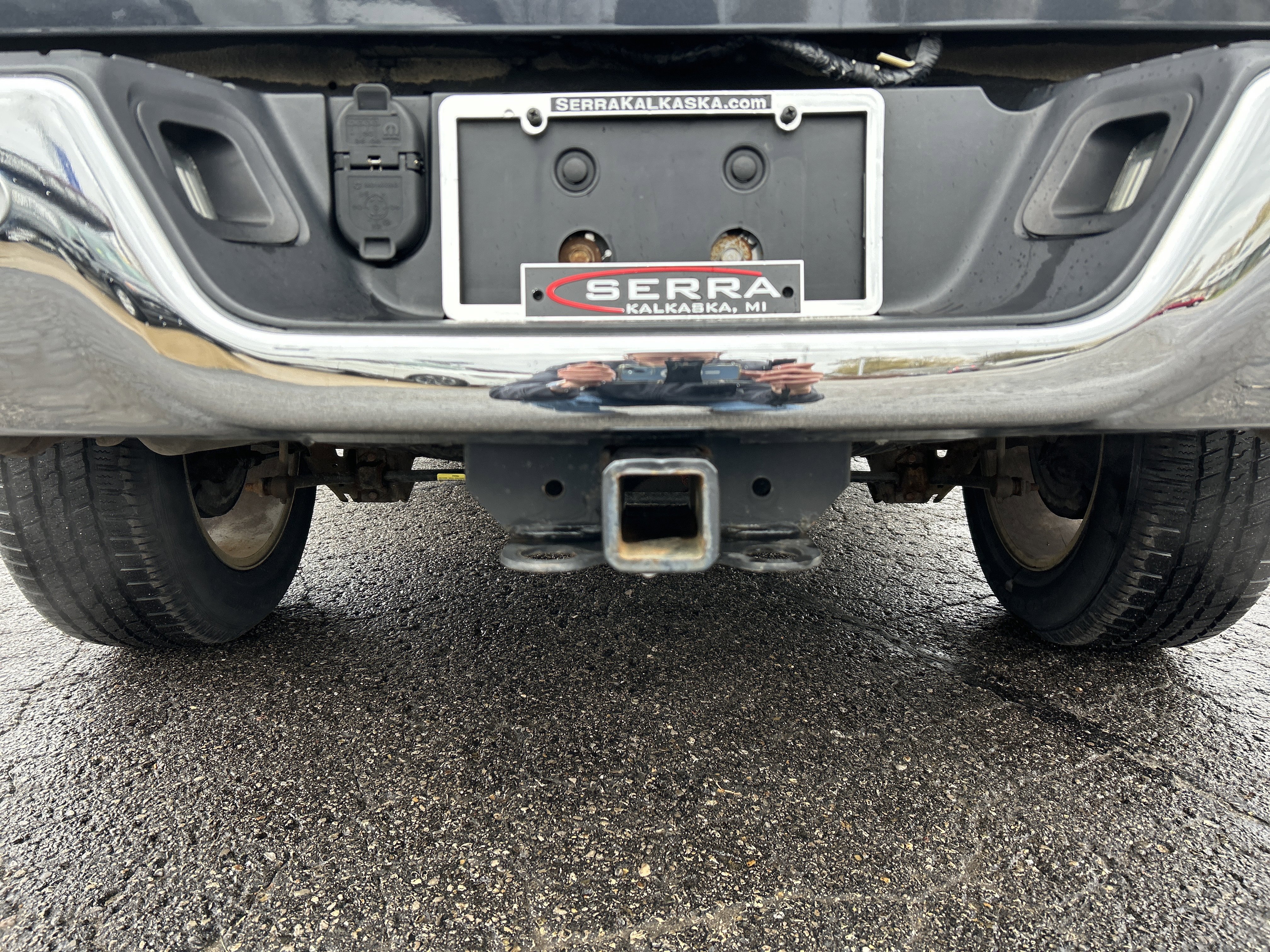 Used 2018 RAM 1500 Laramie AWD/4WD image 23
