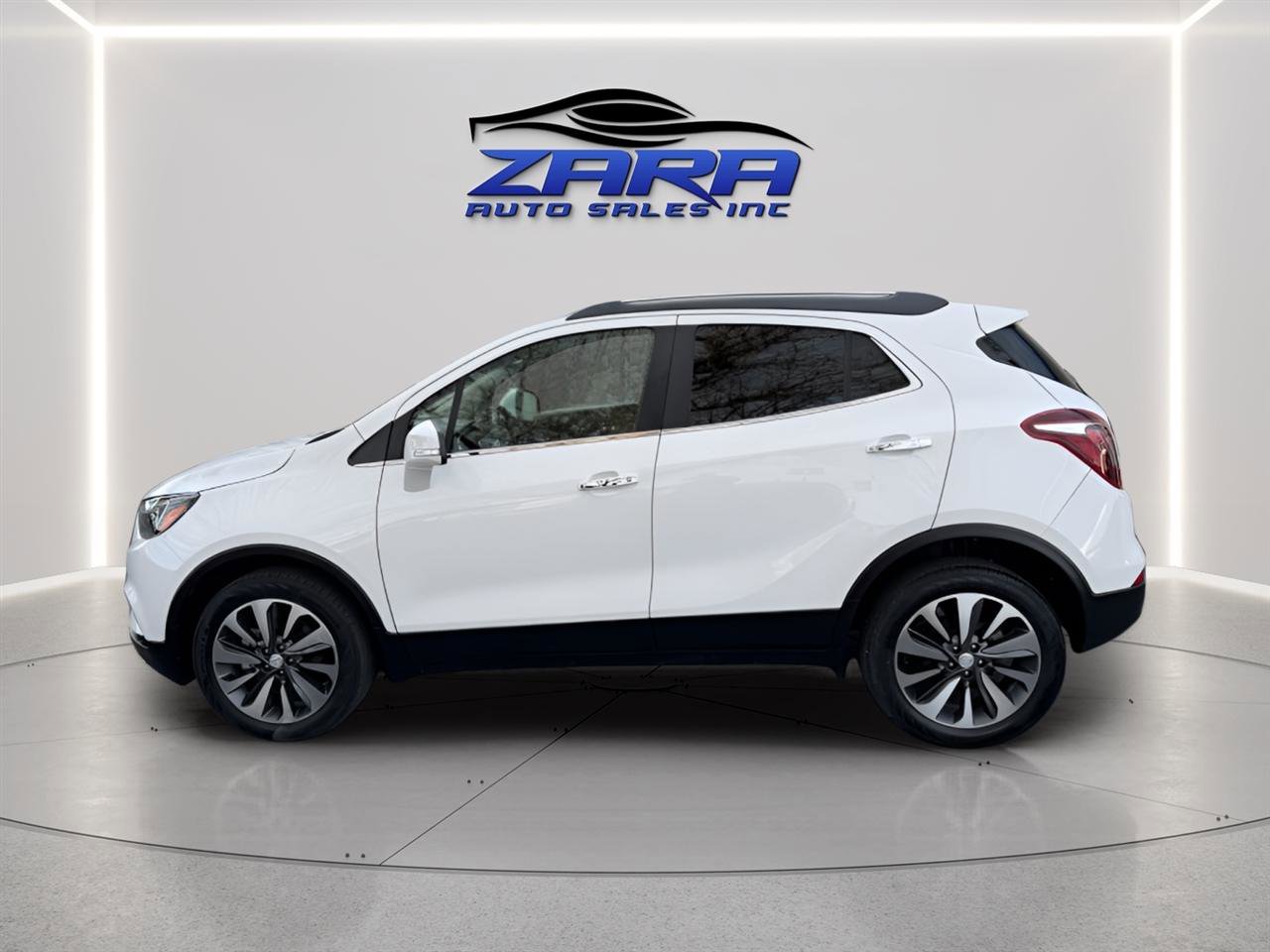 Used 2020 Buick Encore Essence image 3