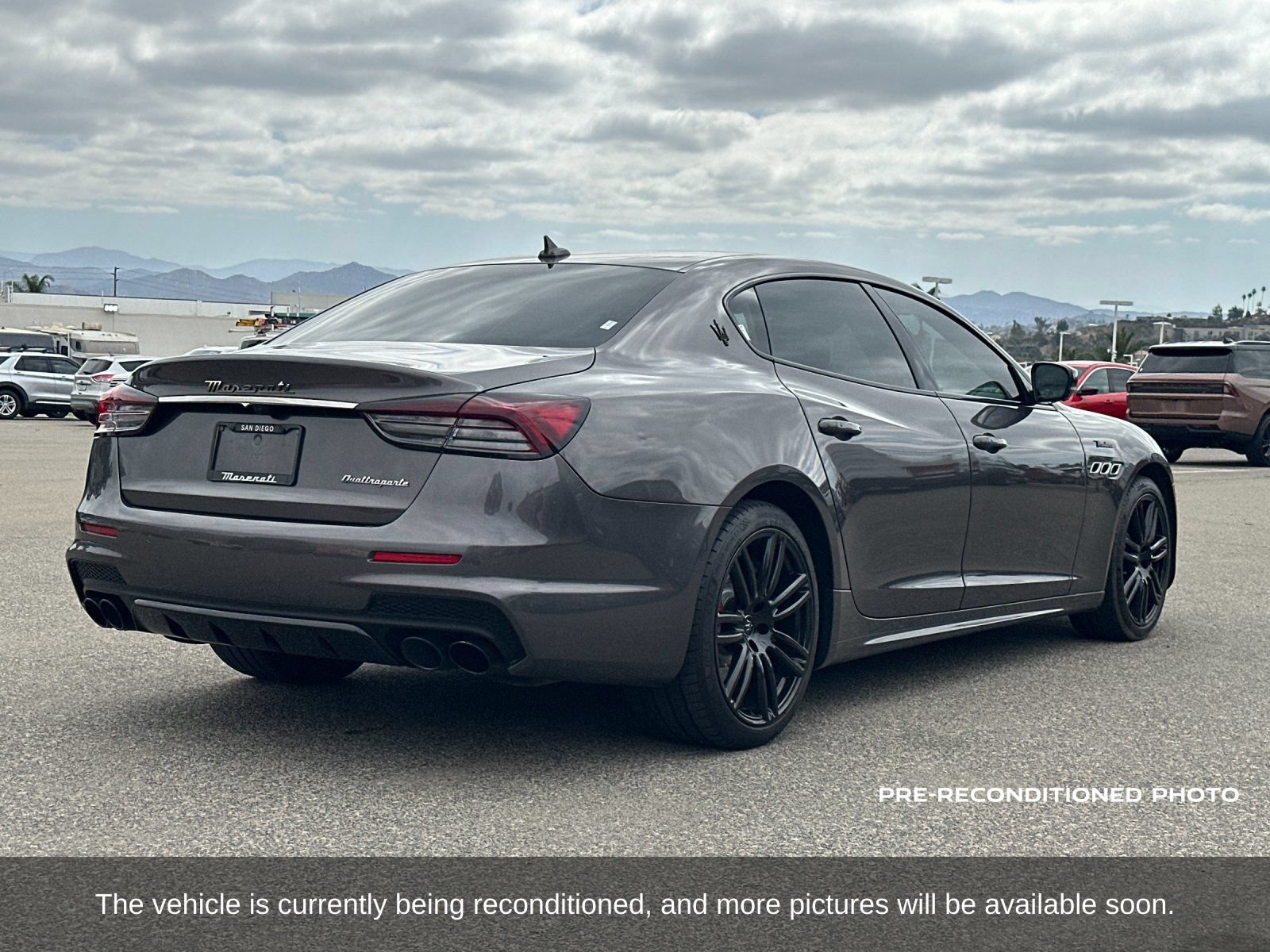Used 2022 Maserati Quattroporte Modena RWD image 7
