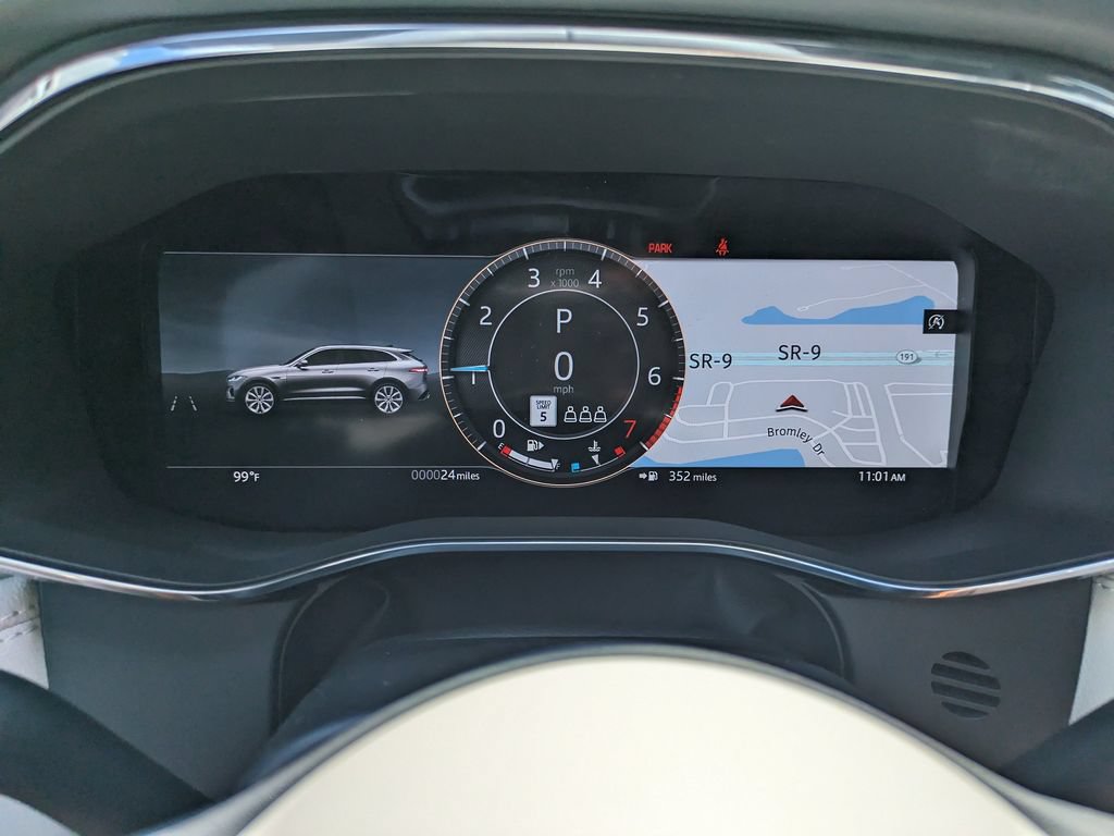 New 2026 Jaguar F-PACE R-Dynamic S AWD/4WD image 26