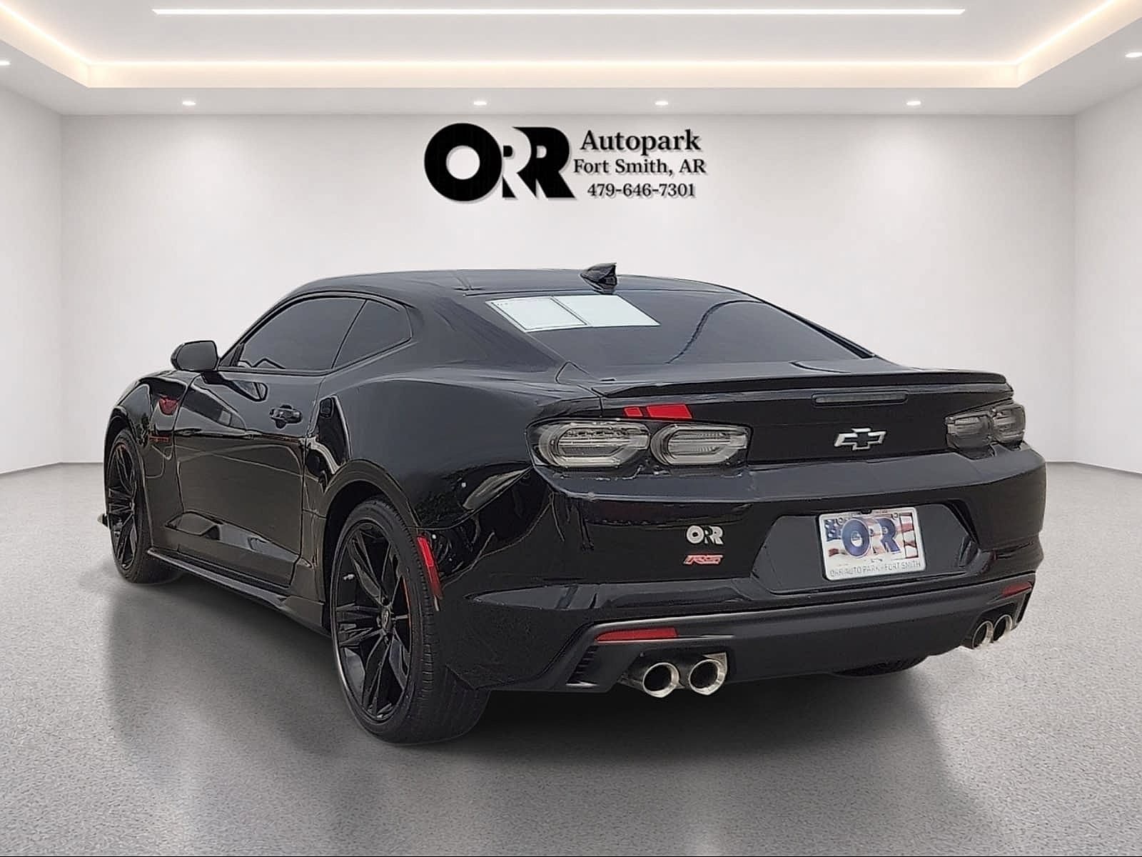 Used 2022 Chevrolet Camaro LT w/ Redline Edition RWD image 4