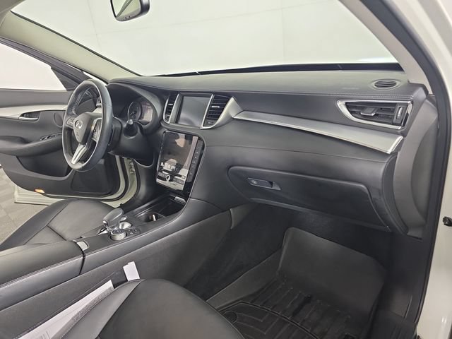Used 2020 INFINITI QX50 Luxe w/ Navigation Package AWD/4WD image 28