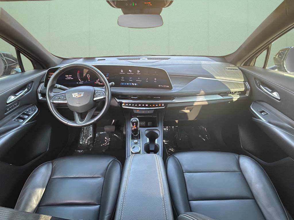 Used 2024 Cadillac XT4 Premium Luxury image 45