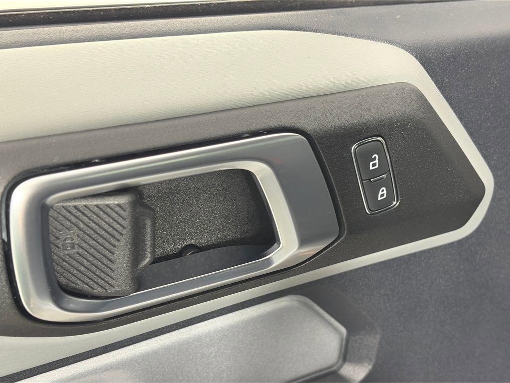 Certified 2022 Ford Bronco Badlands image 25