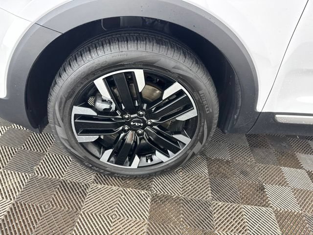 Certified 2025 Kia Telluride SX FWD image 31