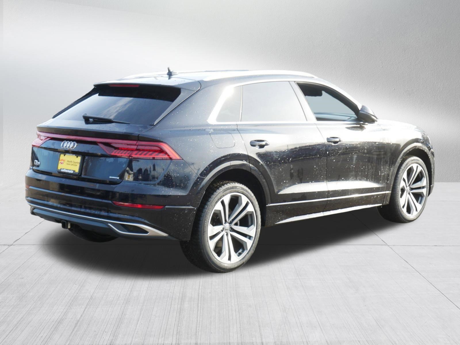 Used 2019 Audi Q8 Prestige image 7