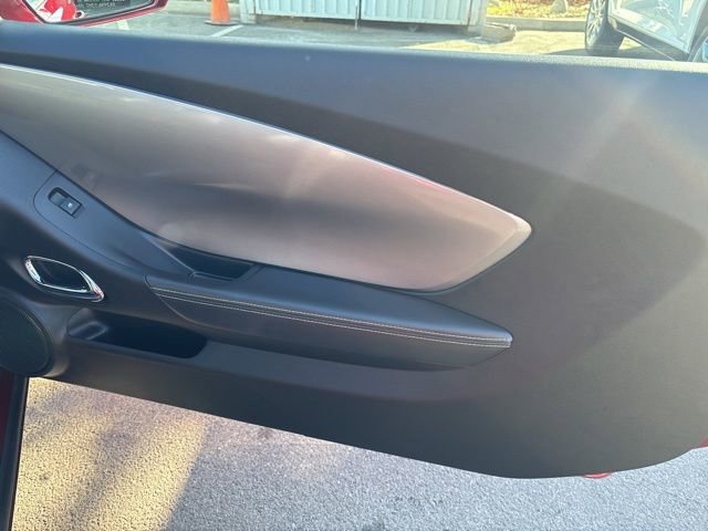 Used 2011 Chevrolet Camaro SS image 27