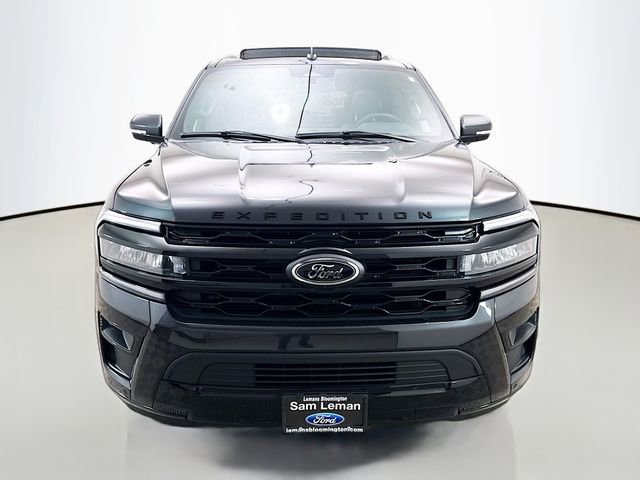 Used 2024 Ford Expedition Limited image 2