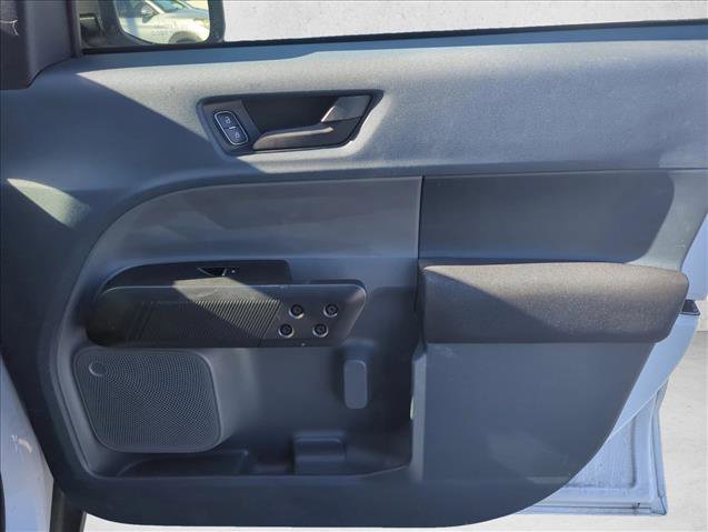 Used 2022 Ford Maverick XL image 24