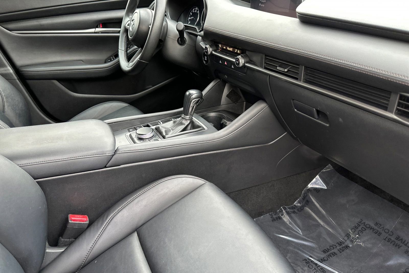Used 2021 MAZDA MAZDA3 s image 16
